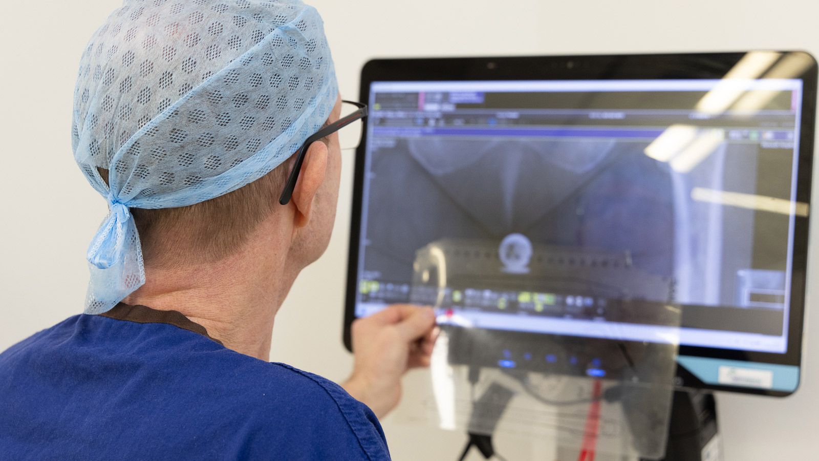 Mr David Stitson Consultant & Orthopaedic Surgeon in Plymouth