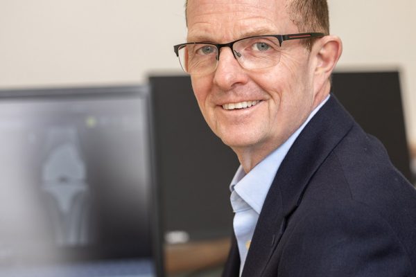 Mr David Stitson Consultant Orthopaedic Surgeon in Plymouth